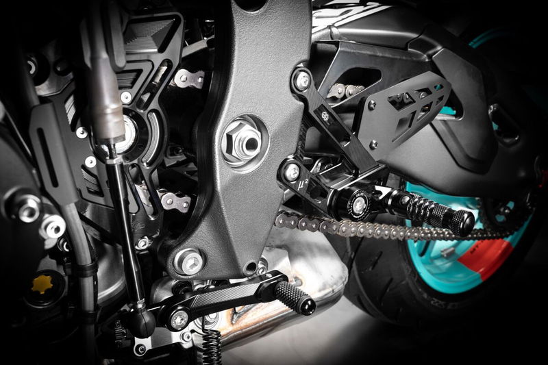 REARSET MUE2 BK MT10/SP LEFT S