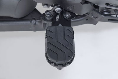 ION FOOTREST KIT BLACK