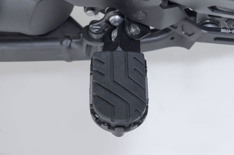 ION FOOTREST KIT BLACK