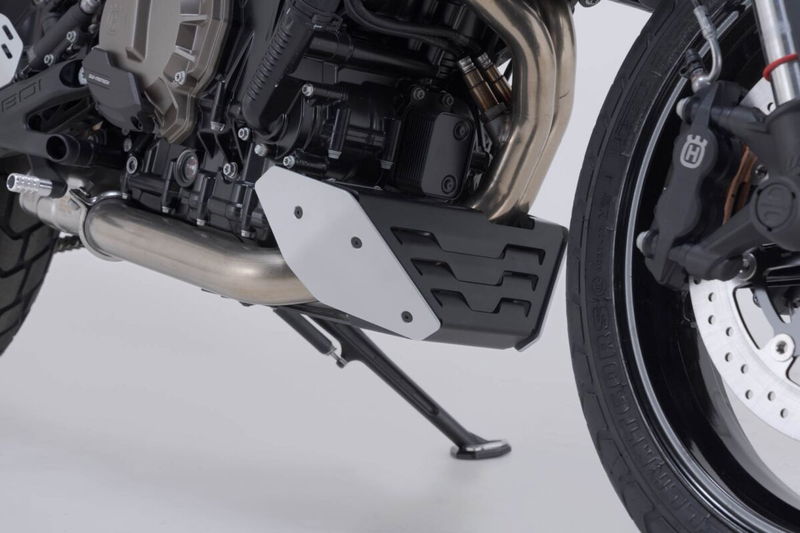FRONT SPOILER SVARTPILEN 801