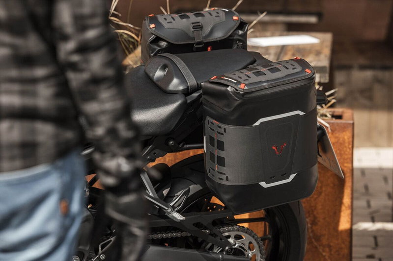 SIDE BAG WP 16L