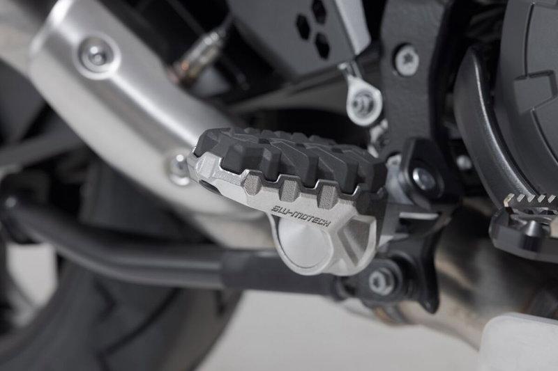 FOOTREST KIT EVO