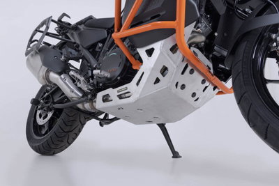 ENGINE GUARD