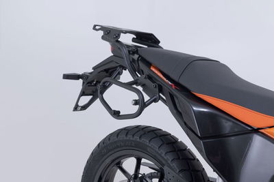 SLC SIDE CARRIER RIGHT