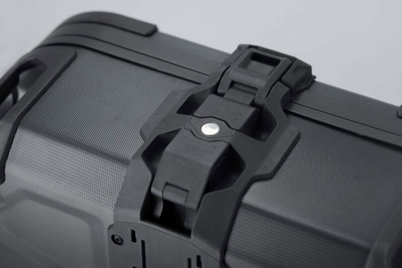 SIDECASE KIT DUSC HARD CASES 3