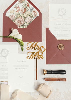 Kagetopper, MR & MRS, guld, 16,5 cm