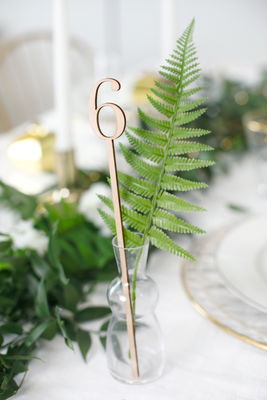 Chiffres de table en bois 1–10