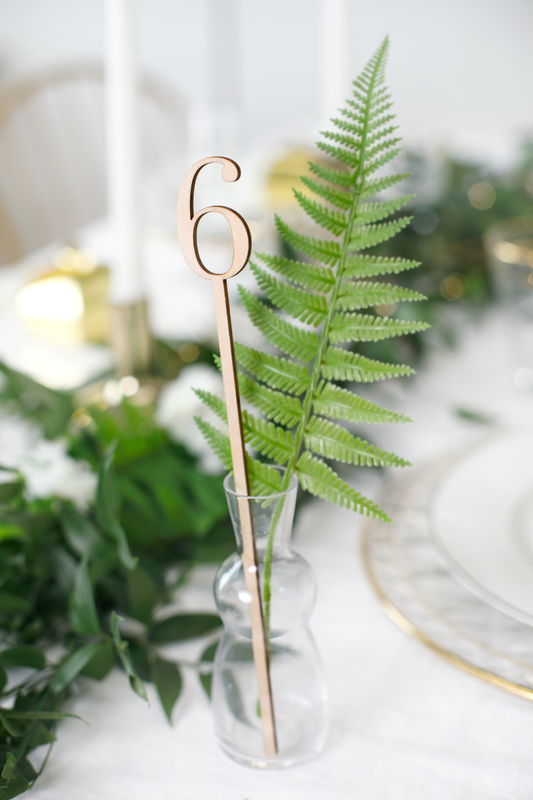 Chiffres de table en bois 1–10