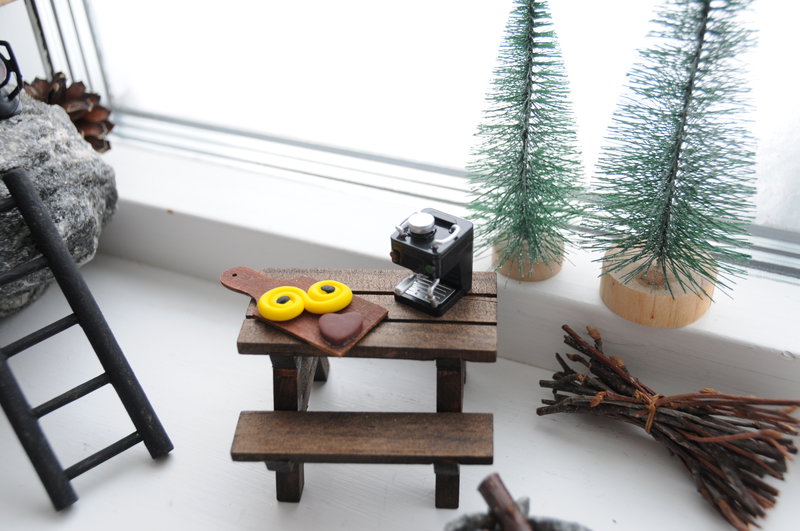 Espressomaskin, miniatyr, svart, 3 x 2 cm