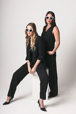 Briller, hjerteformede med perler, hvide