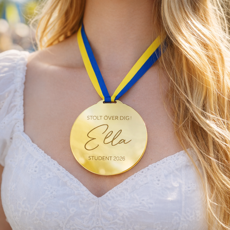 Studentmedalj, Stolt över dig, EGET NAMN