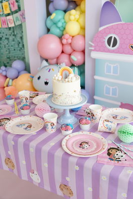 Borddug, Gabby's Dollhouse