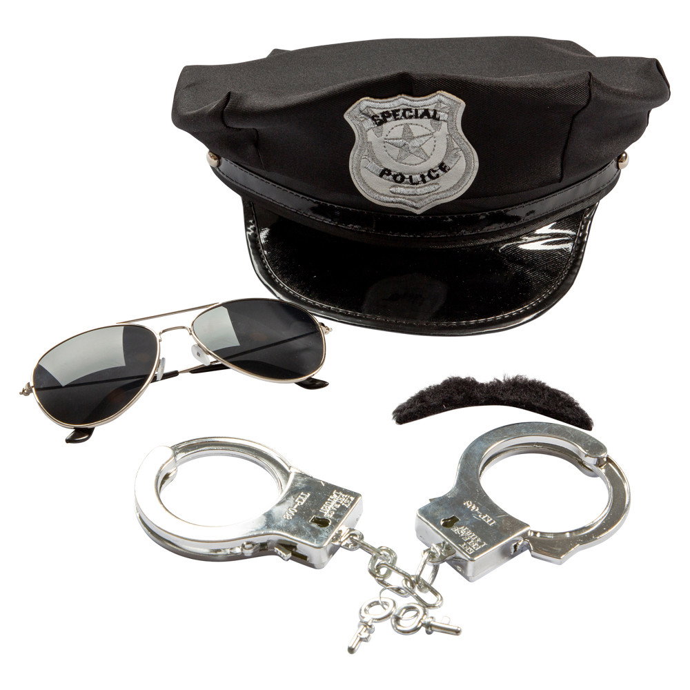 Maskerad Kit, Polis
