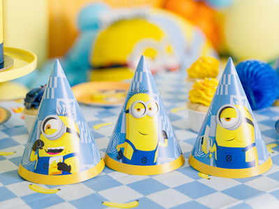 Festhatte, Minions, 16 cm, 6-pak