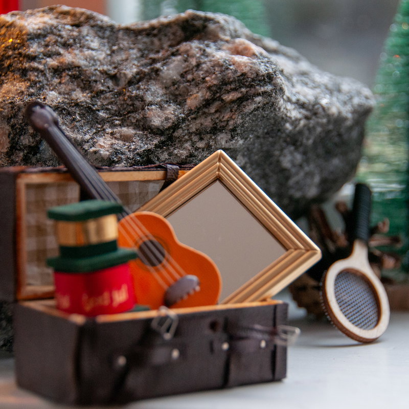 Spiegel, miniatuur, goudkleurig, 3,9 x 5 cm