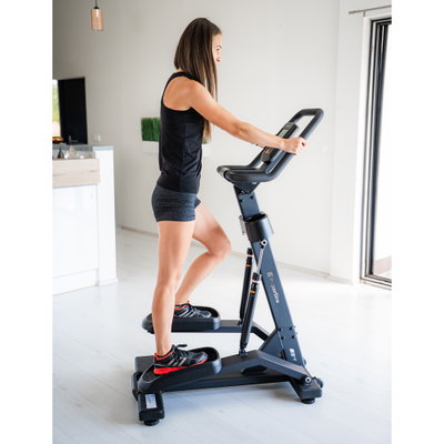 Träning på inSPORTline ZenPeak 50 trappmaskin för ben och kondition