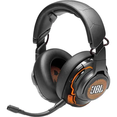JBL Quantum One headset för gaming