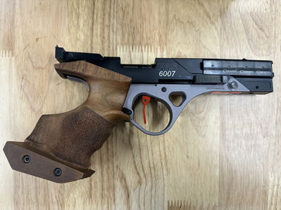 Chiappa FAS 6007 Begagnad
