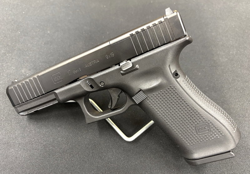 Pistol Glock 17 Gen 5 MOS Kal 9x19 (Begagnad)