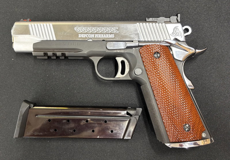 Pistol Defcon Challenger 1911 Kal 9x19 (Begagnad)