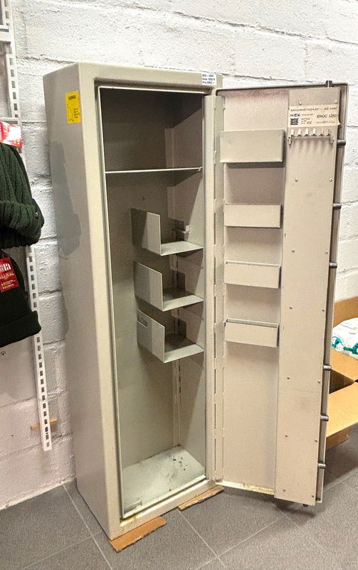 Vapenskåp Enoc 1250 R SS 3492 Begagnat