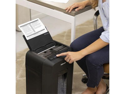 Dokumentförstörare FELLOWES AutoMax 80M P-4