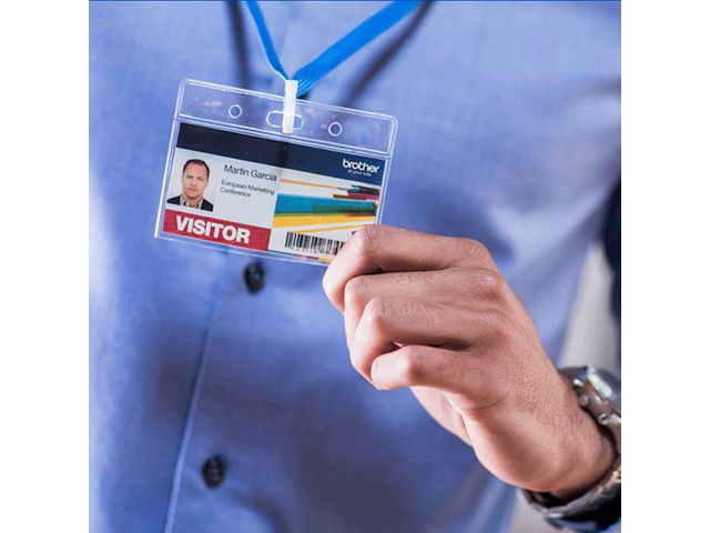 Etikettrulle Brother CZ1004 25mmx5m