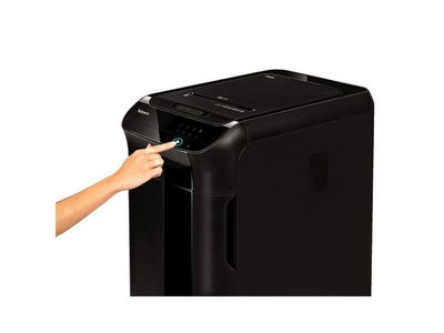 Dokumentförstörare FELLOWES AutoMax 550C P-4