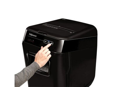 Dokumentförstörare FELLOWES AutoMax 200M P-5