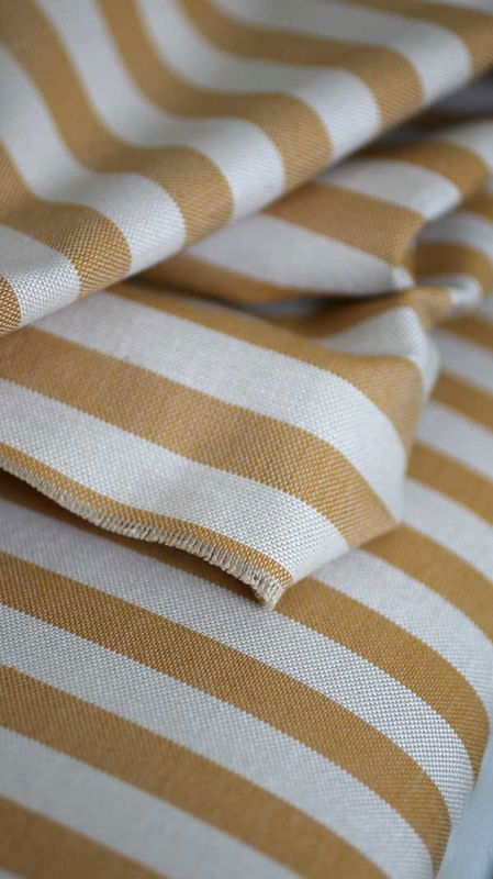 Stuvbit 70x150cm möbeltyg - Lovisa rand nr.103 GUL