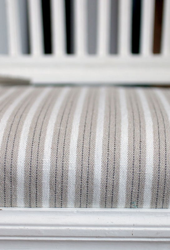 Linnetyg beigerandigt - Tetbury Stripe  - Sanderson
