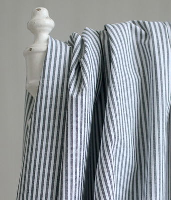 Randigt tyg - 3mm svart