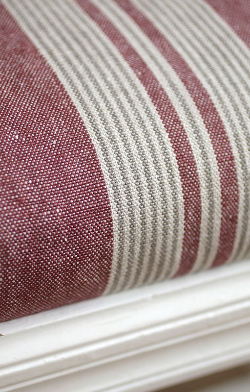 Linnetyg rödrandigt - Amberly Madder - Sanderson