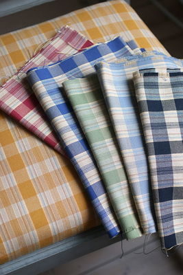 Möbeltyg rutigt - Ida nr.50 blå/guld