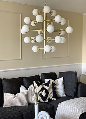 COSMOS taklampa 24-arm. Svart-Rökgrå/ Opalvit