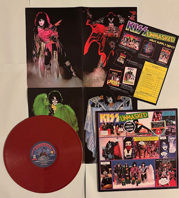 KISS LP Unmasked Röd vinyl Alternativomslag med poster och order papper