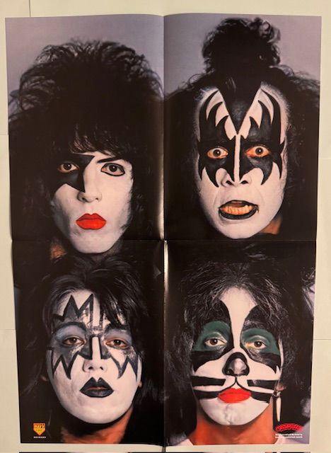 KISS LP DYNASTY Svart vinyl Alternativomslag med poster och orderpapper