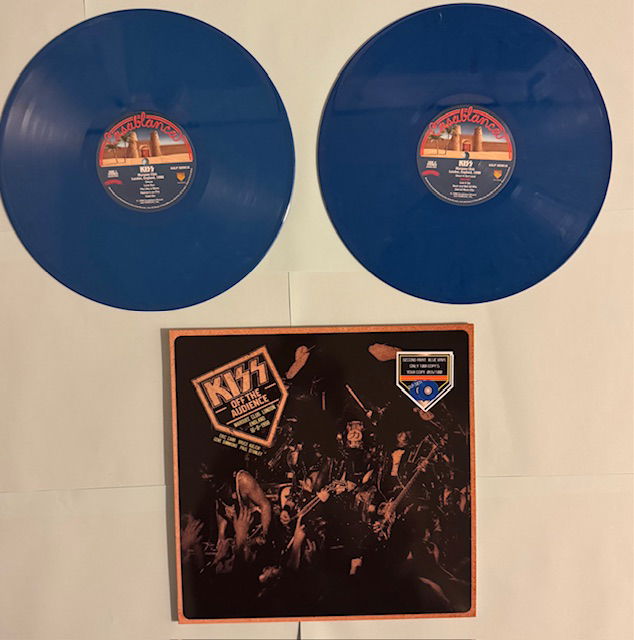 KISS LP OFF THE AUDIENCE Marquee Club London 1988 2LP Blå vinyl