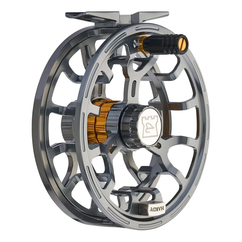 Hardy Averon - Titanium