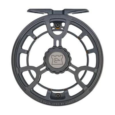 Hardy Averon - Titanium
