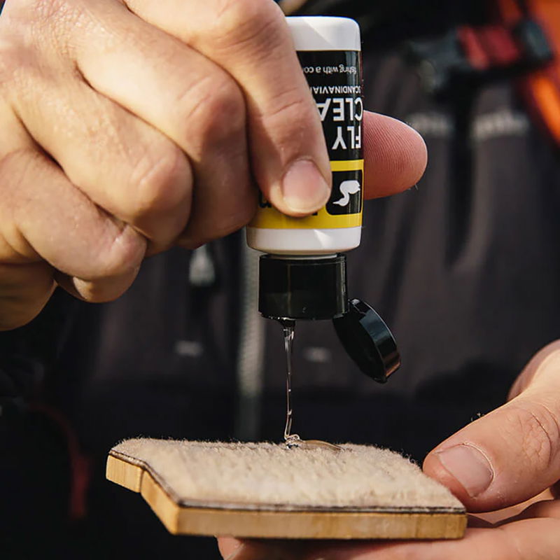 Loon Scandinavian Line Cleaner