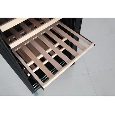Vinkyl 110 flaskor Svart - Luxury GTF