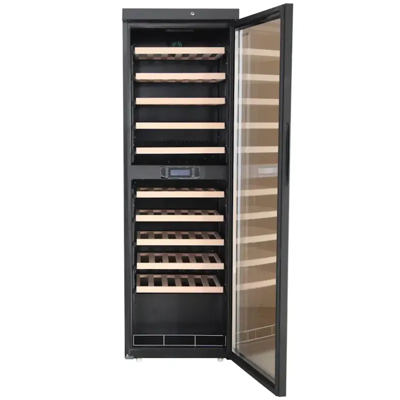 Vinkyl 110 flaskor Svart - Luxury GTF