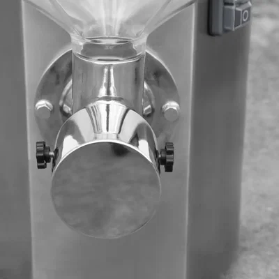 Nötkrämskvarn (80kg/tim.) Saliba I - Blå