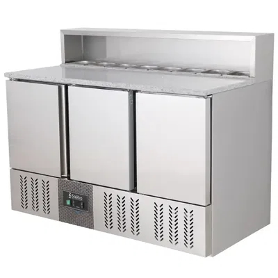 Kallskänksbänk 3 dörrar m  Hylla