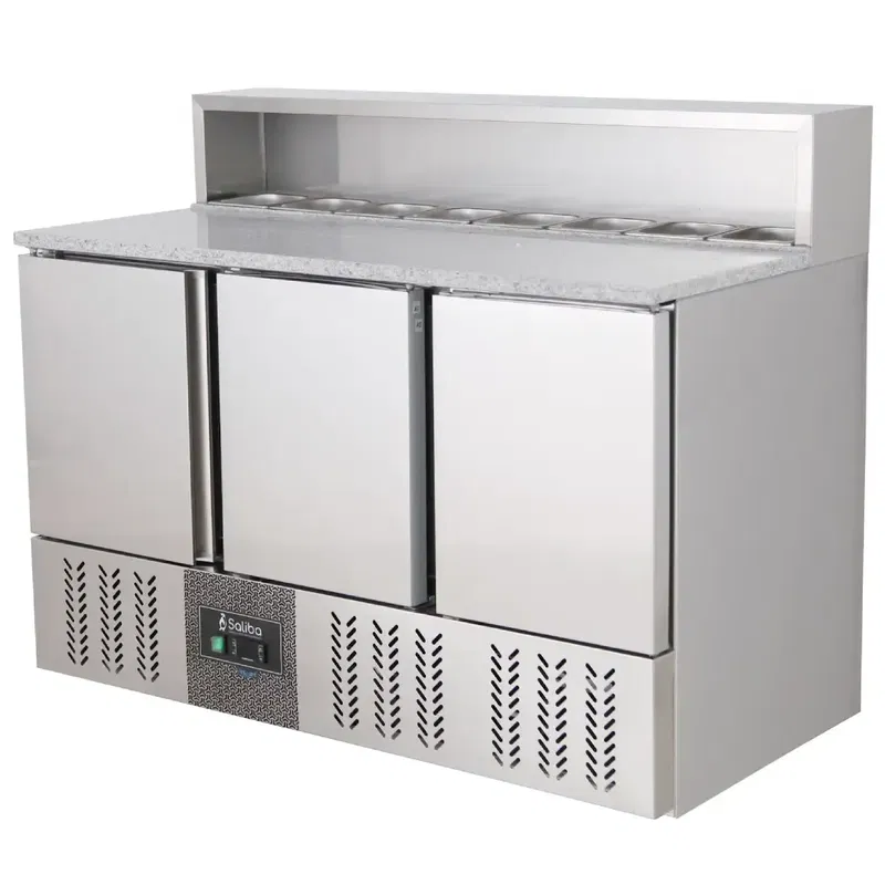 Kallskänksbänk 3 dörrar m  Hylla