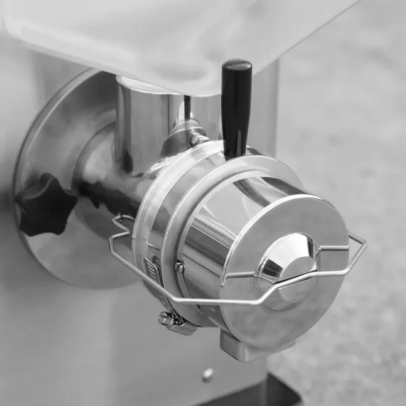 Nötkrämskvarn (75kg/tim.) Saliba II - Röd