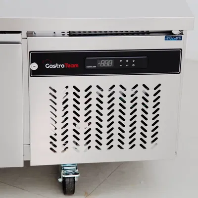 Grillkylbänk 3 draglådor 1795 mm