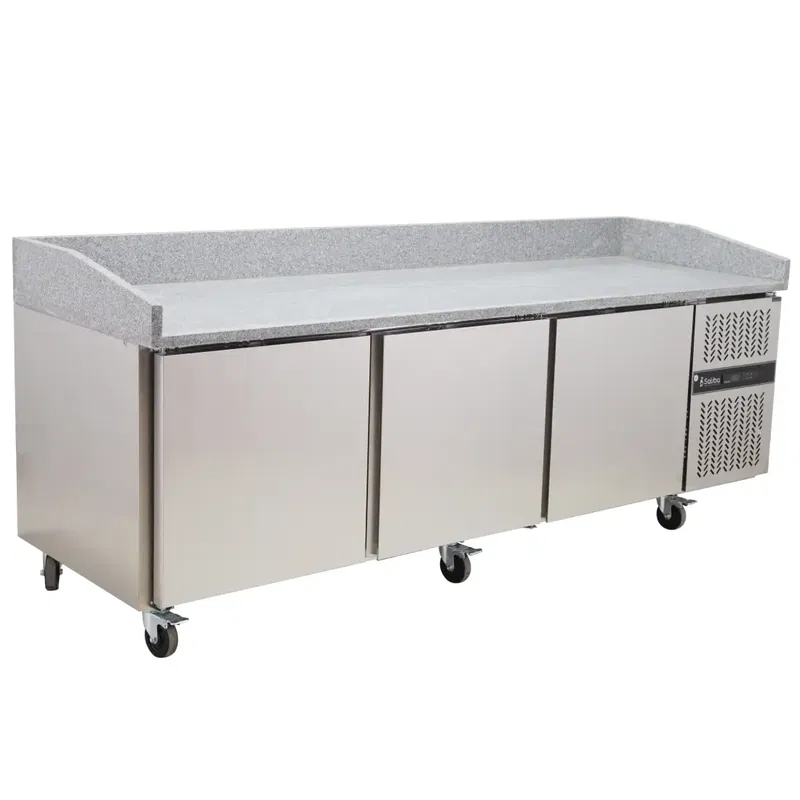 Pizzabänk 3 dörrar 241 cm