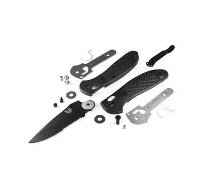 Benchmade 551SBK-S30V Griptilian